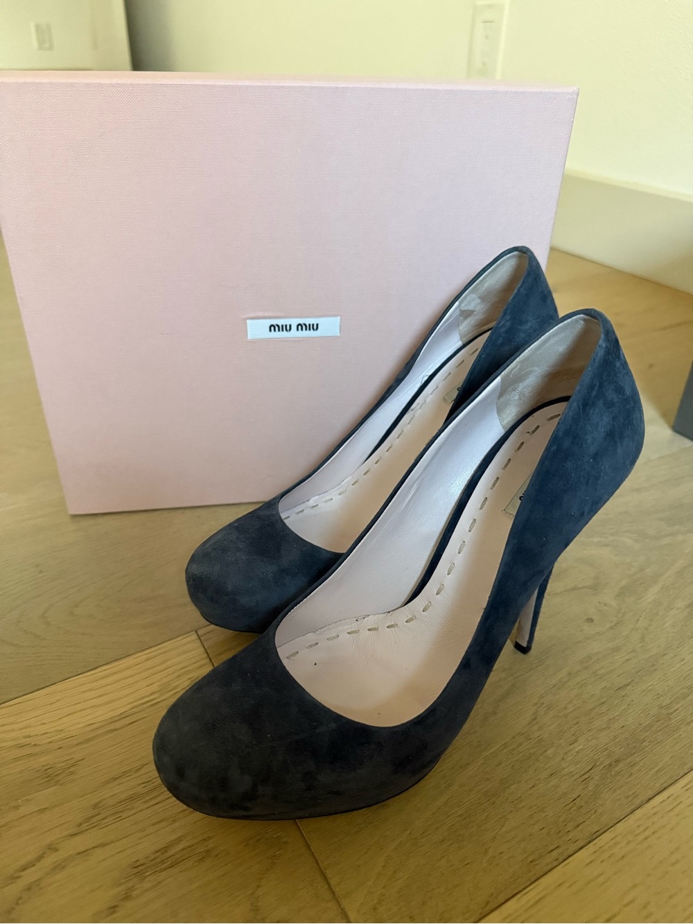 Miu Miu Suede Round-Toe High Heel Pumps in Dark Gray